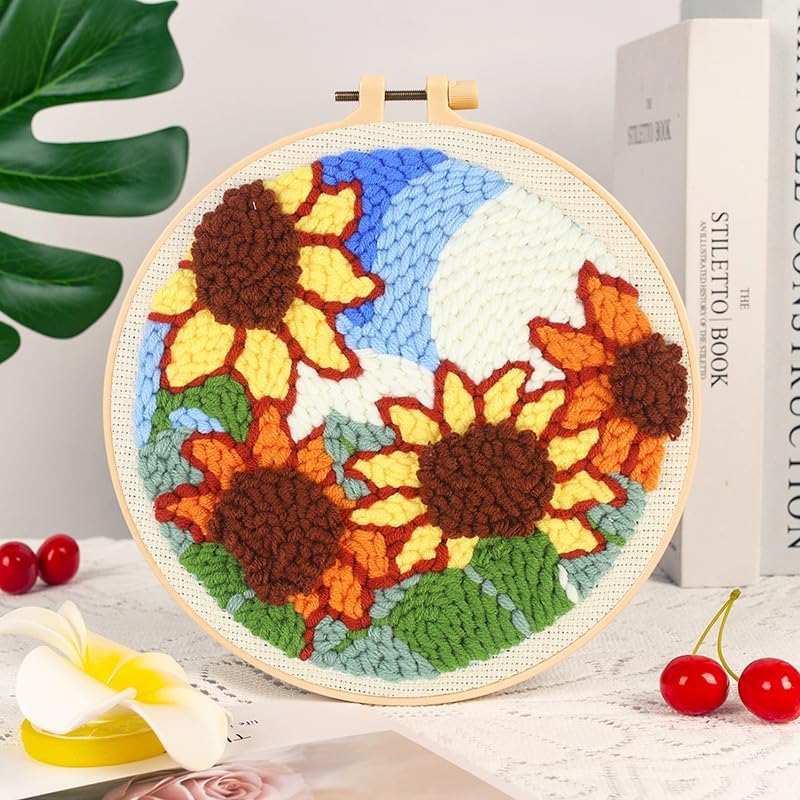 RUIQLXHANG Punch Needle Kits for Beginners, Cute Cartoon Highland Cow with Daisy Flower, Punch Needle Starter Craft Set with 20cm Hoop, Perfect for Festival Gift and Decoration (Sunflower)