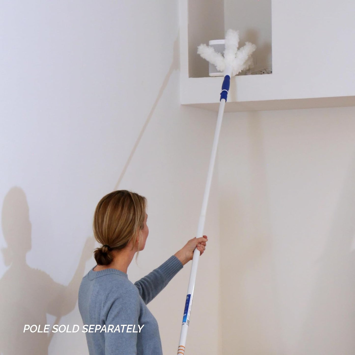 Unger Connect and Clean Microfiber Feather Duster for Household Cleaning and Dusting, Cleans Fragile Objects, Glassware, Vases, Picture Frames, Machine Washable, Compatible with Threaded Pole